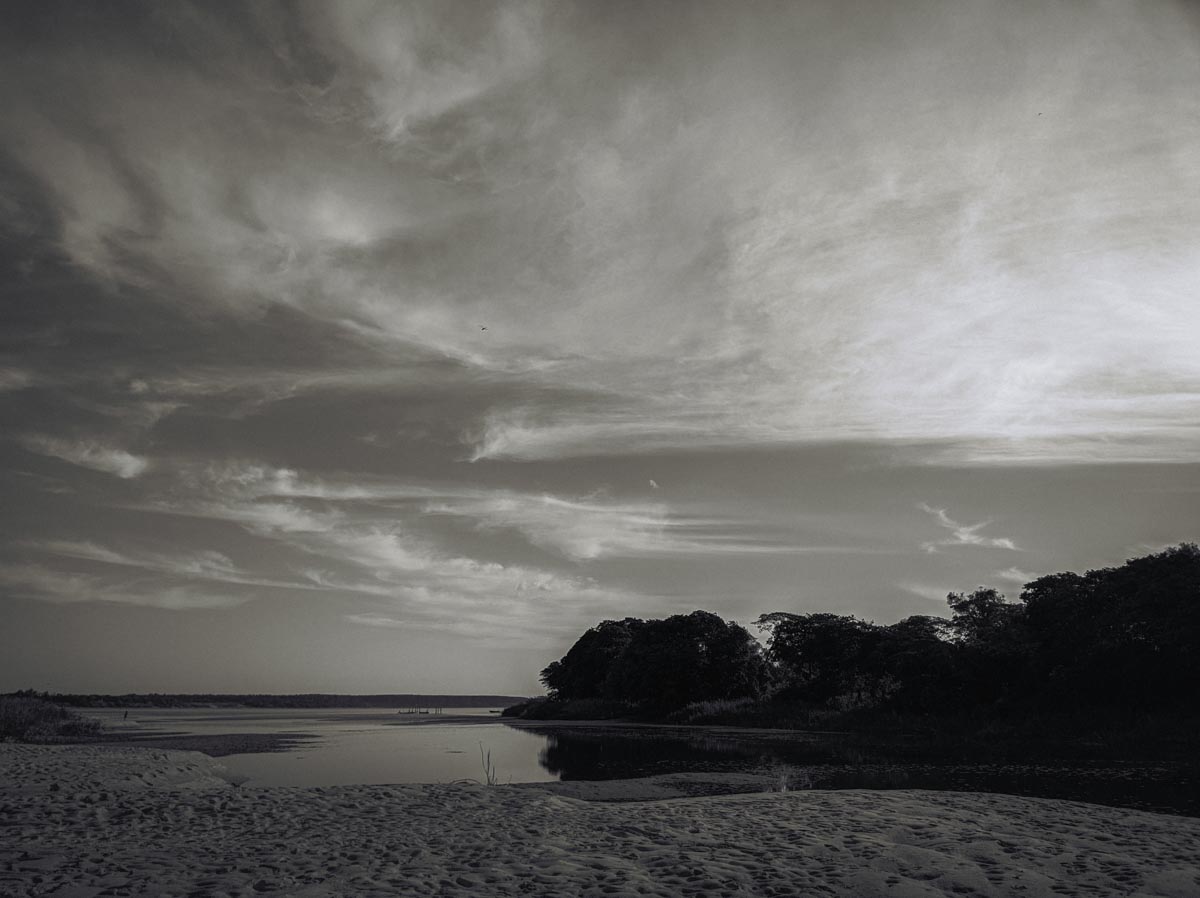 Ituzaingó en blanco y negro